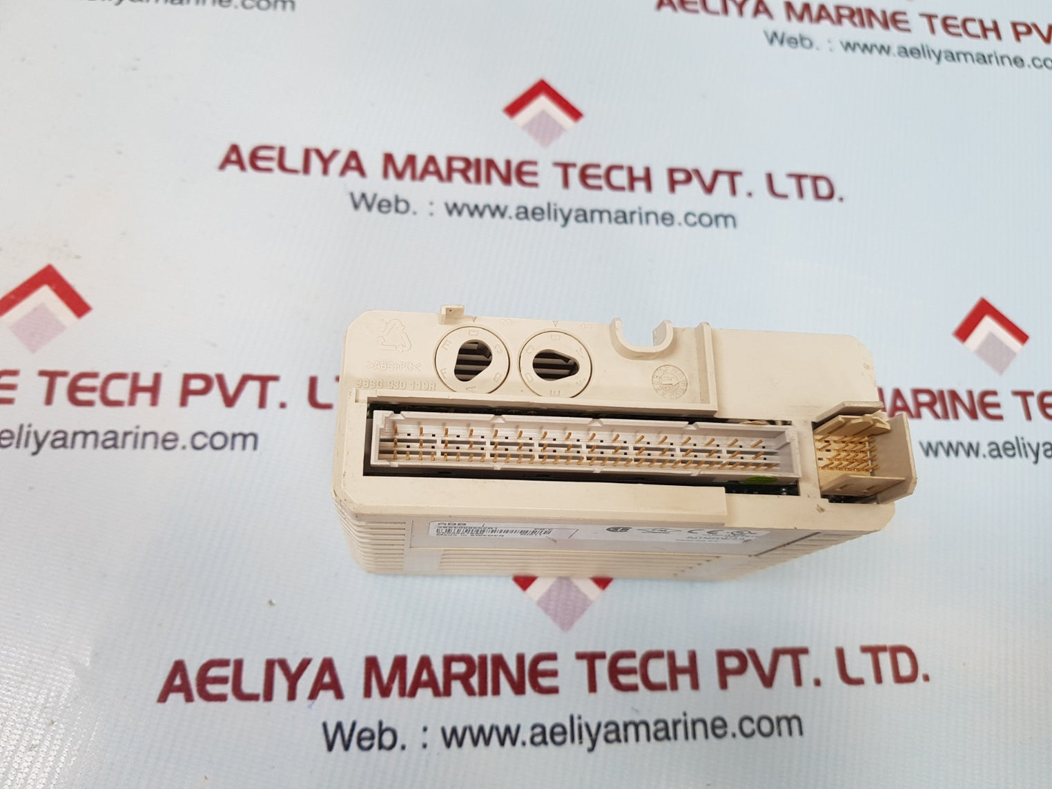 Abb di811 digital input module 3bse008552r1