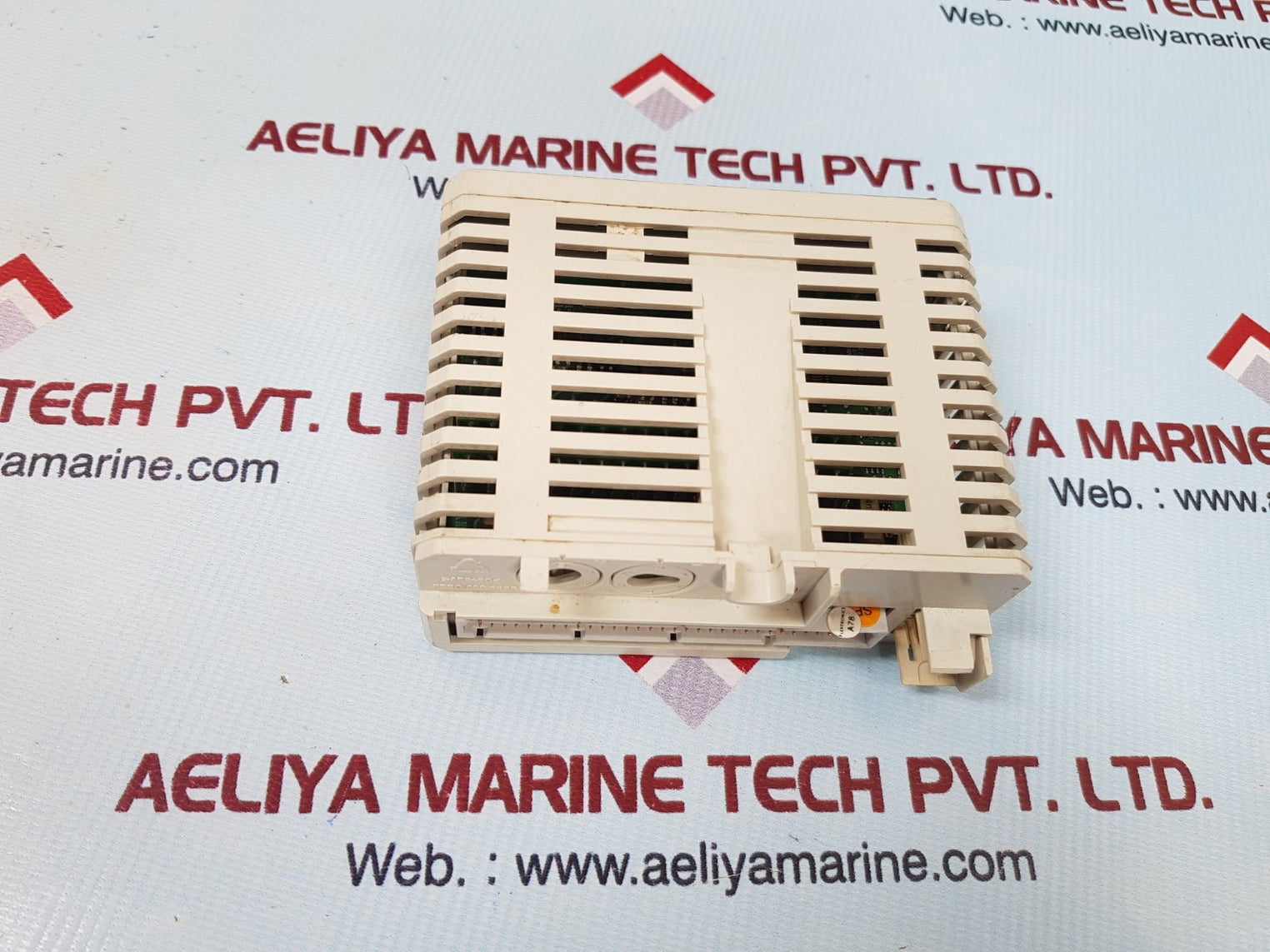 Abb di811 digital input module 3bse008552r1