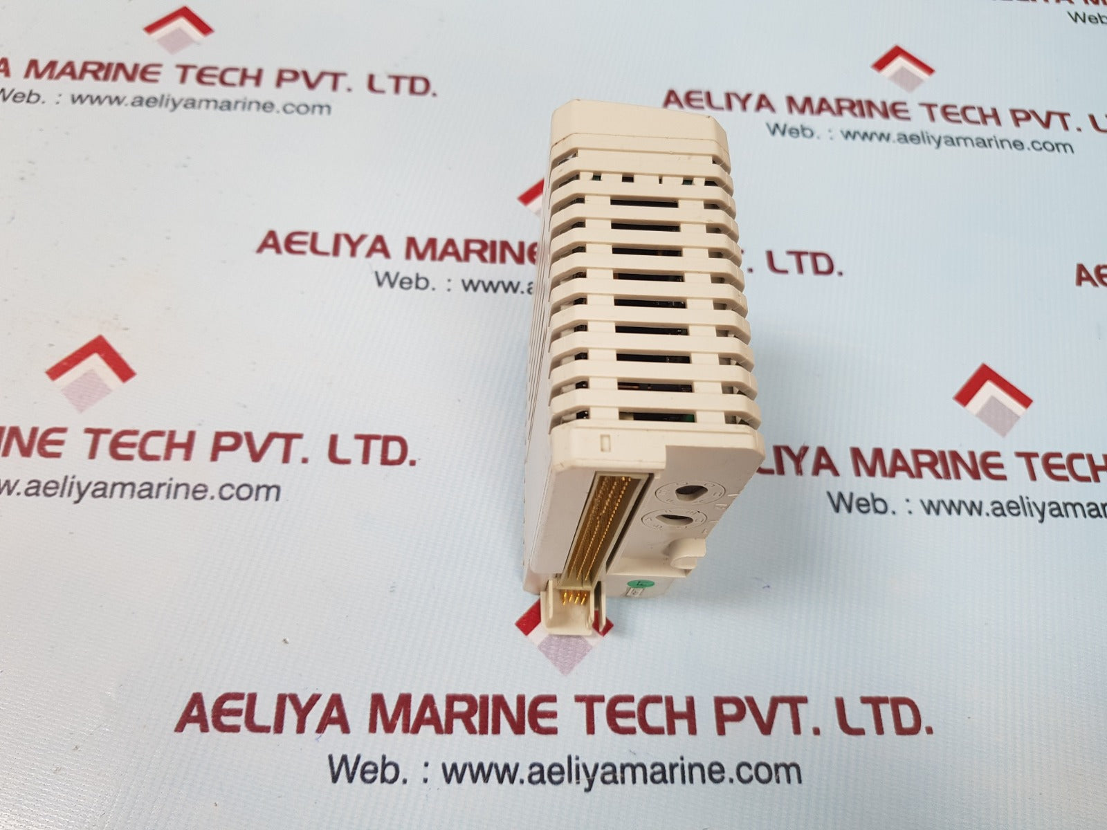 Abb ao815 3bse052605r1 analog output module pr:d 