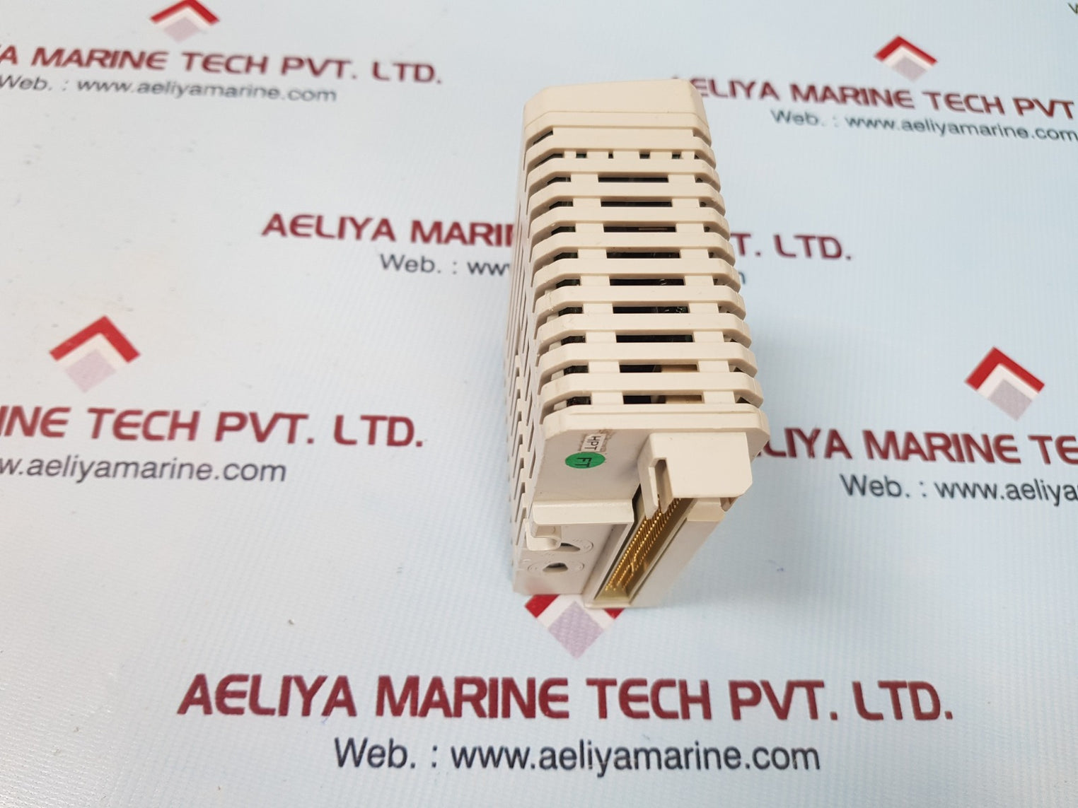 Abb ao815 3bse052605r1 analog output module pr:d 