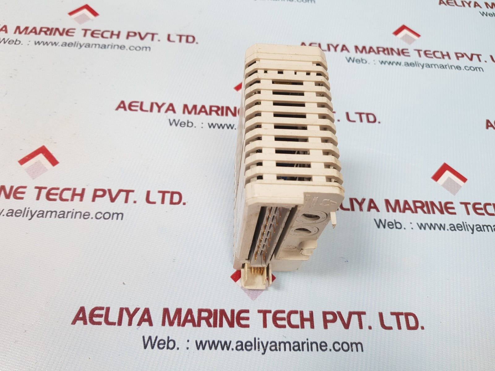 Abb d0820 3bse008514r1 digital output relay pr:d