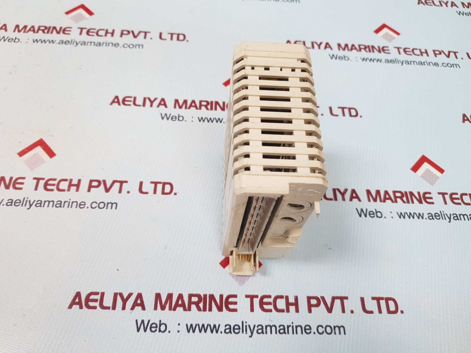 Abb d0820 3bse008514r1 digital output relay pr:d