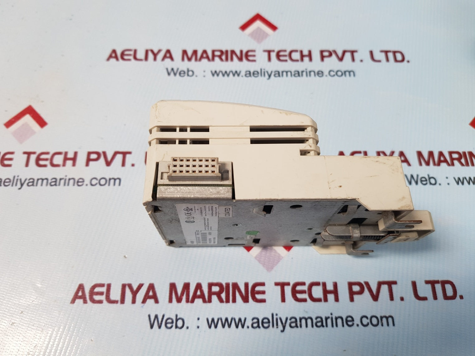 Abb ao801 3bse020514r1 analog output module pr: H