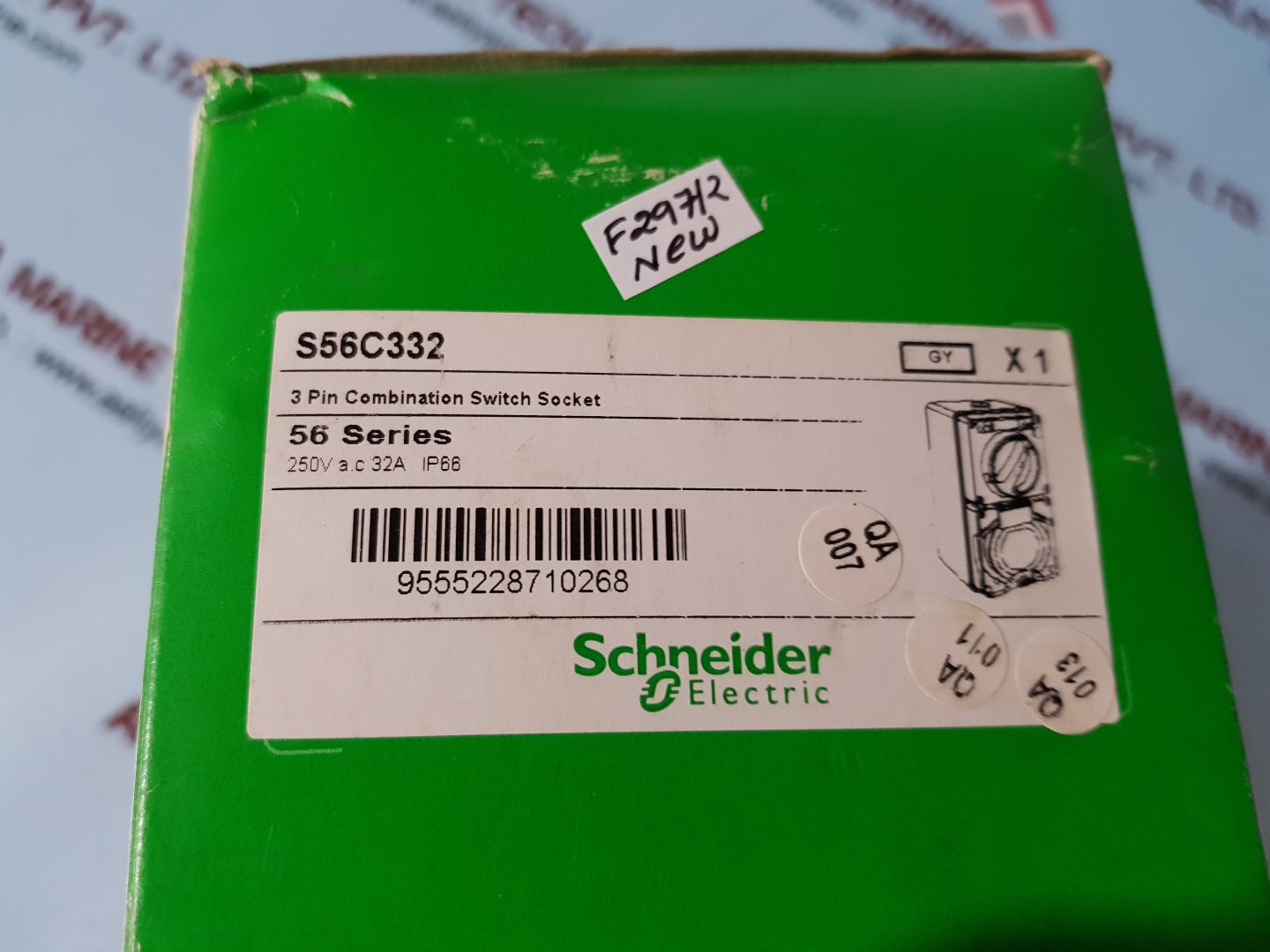 Schneider electric s56c332 switch socket