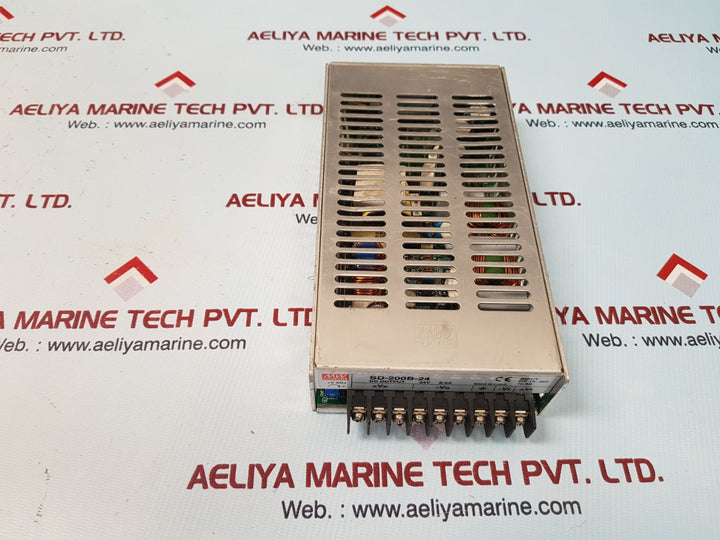 Mean well sd-200b-24 dc-dc converter
