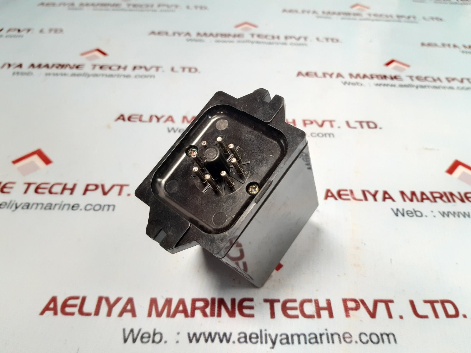 Omron 404810 226731 3pend subminy timer 