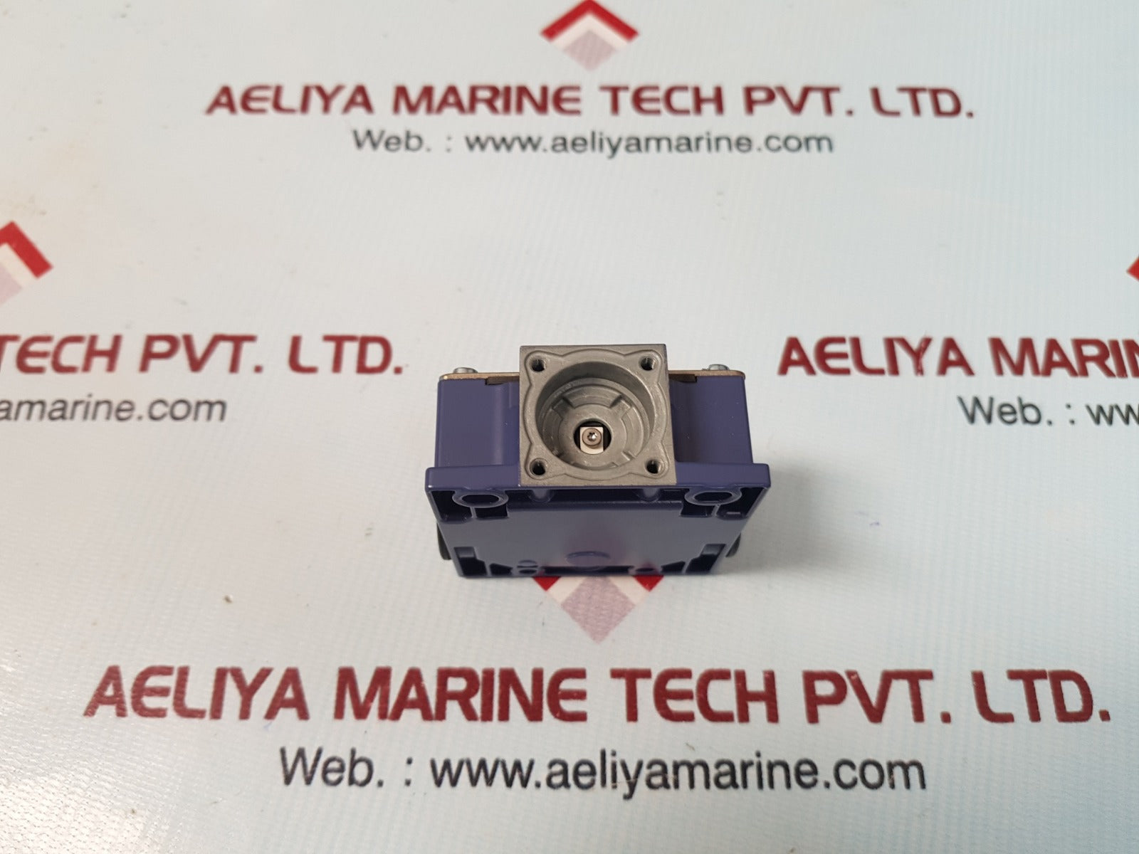 Telemecanique xckm limit switch ip 66