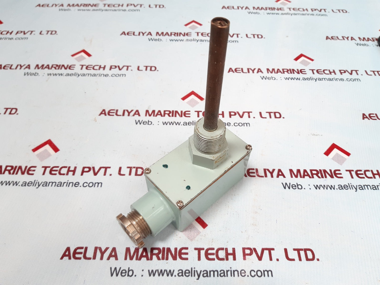 Fenwal 23110 temperature controller 