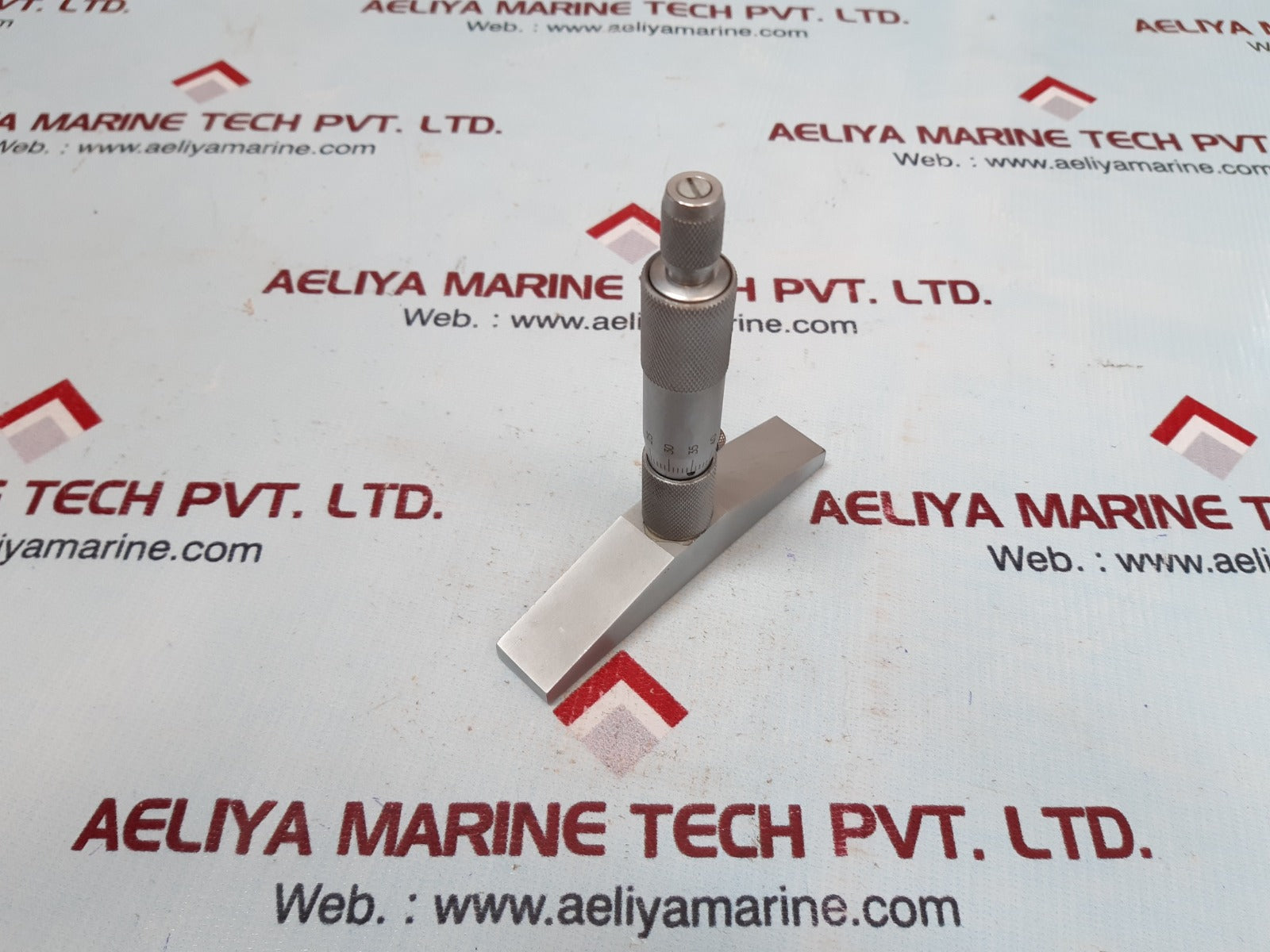 Capital depth micrometer 0-200mm  0.01mm