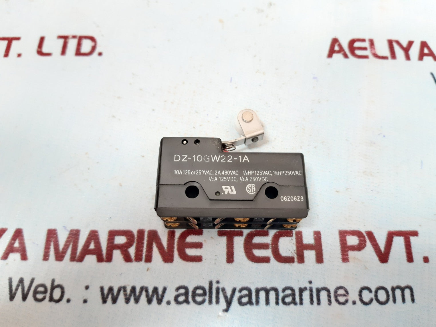 Omron dz-10gw22-1a switch