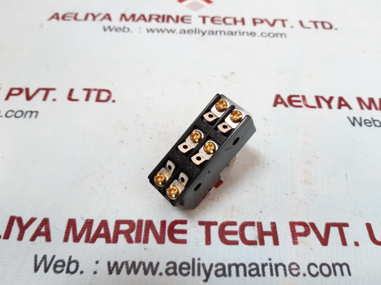 Omron dz-10gw22-1a switch