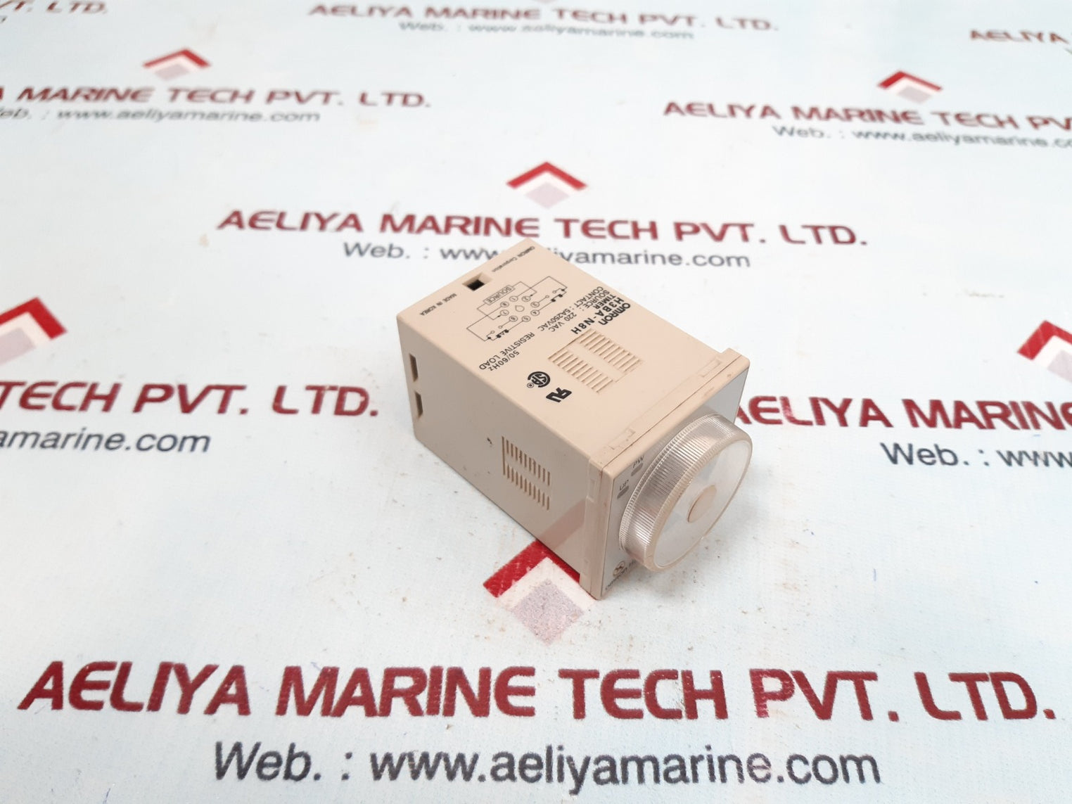 Omron h3ba-n8h timer 0-30min 220vac 50/60hz