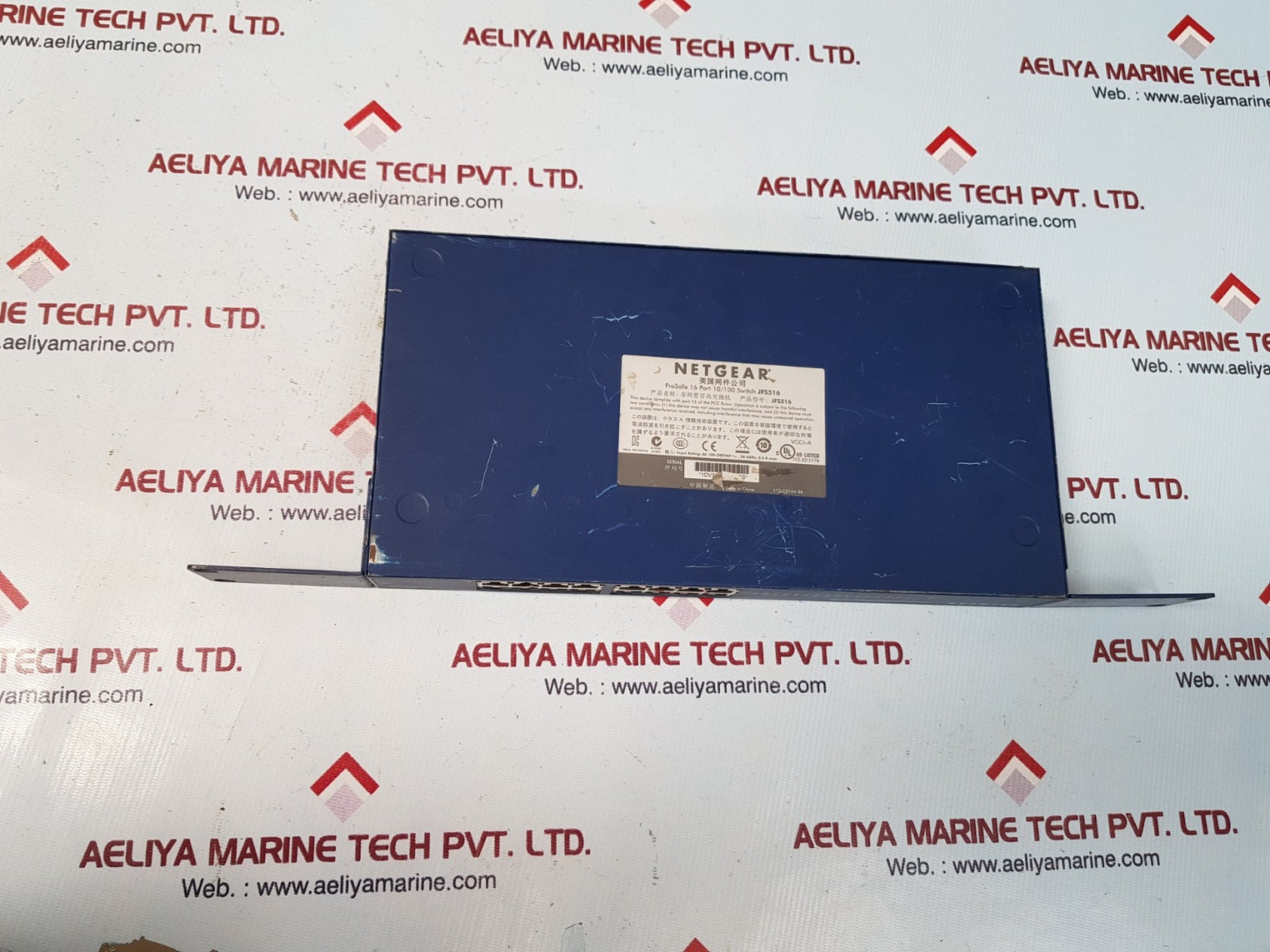 Netgear jfs516 prosafe 16 port 10/100 switch