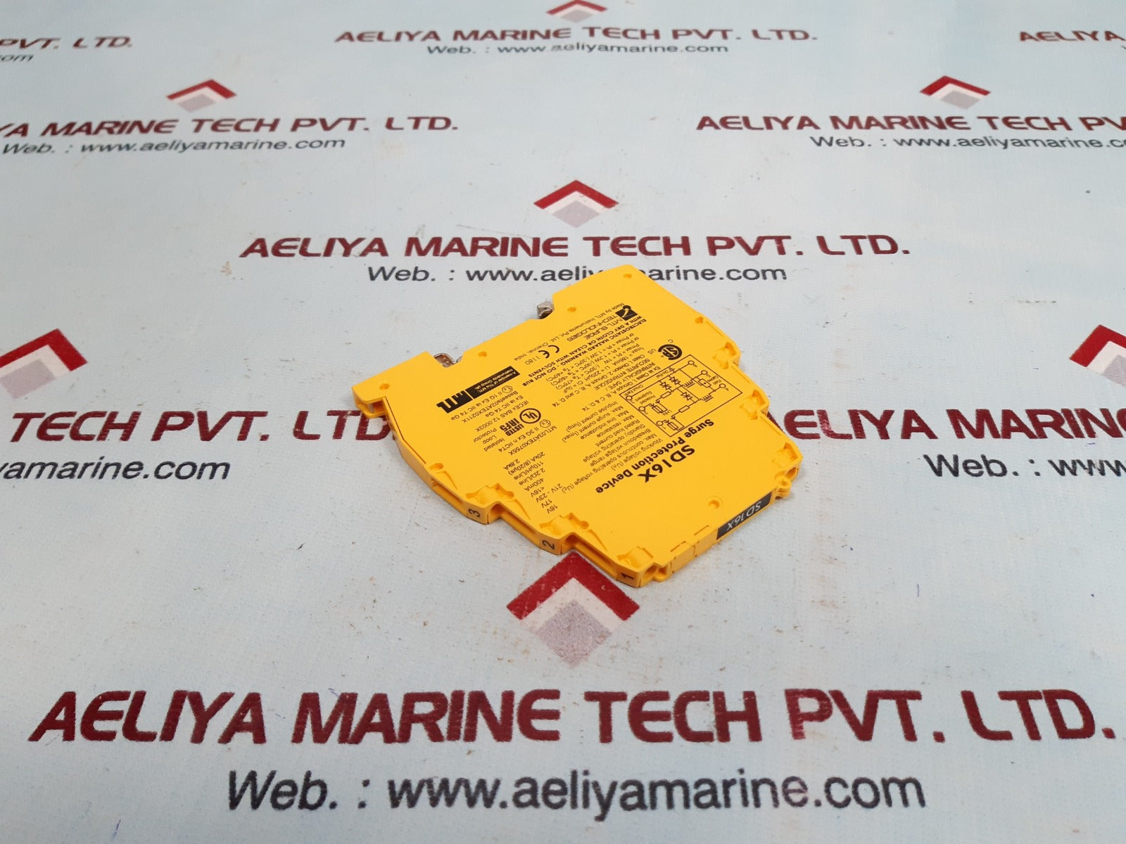 Mtl sd16x surge protection device