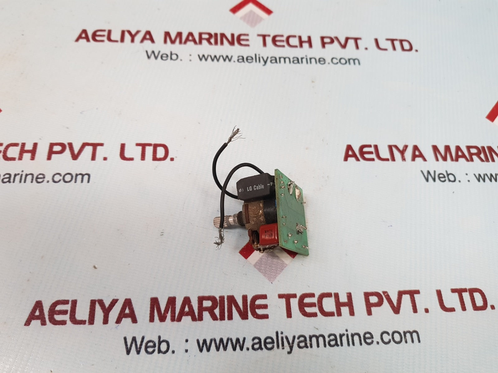 8250f potentiometer