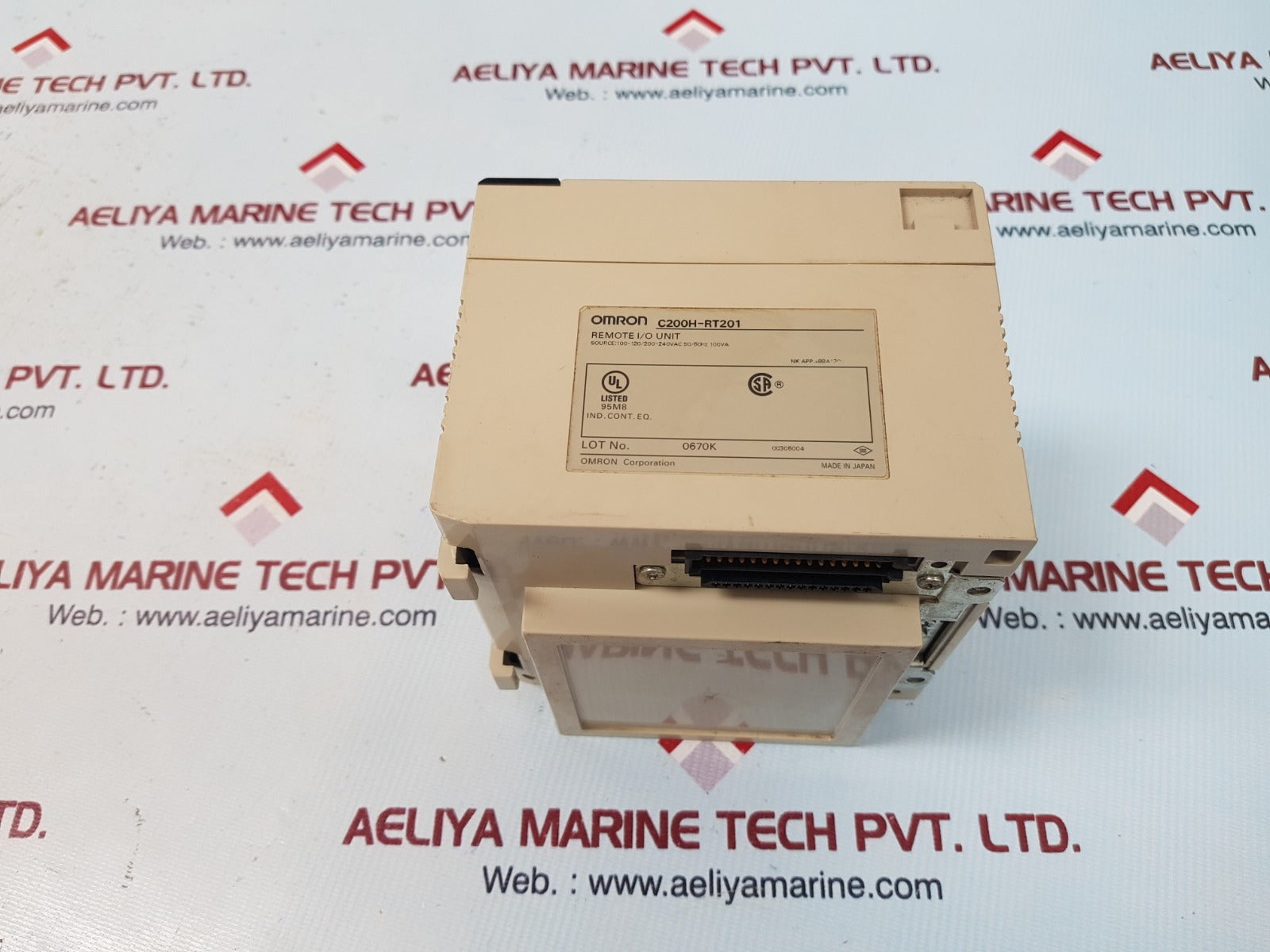 Omron c200h-rt201 programmable controller 100/200-240vac 50/60hz 100va