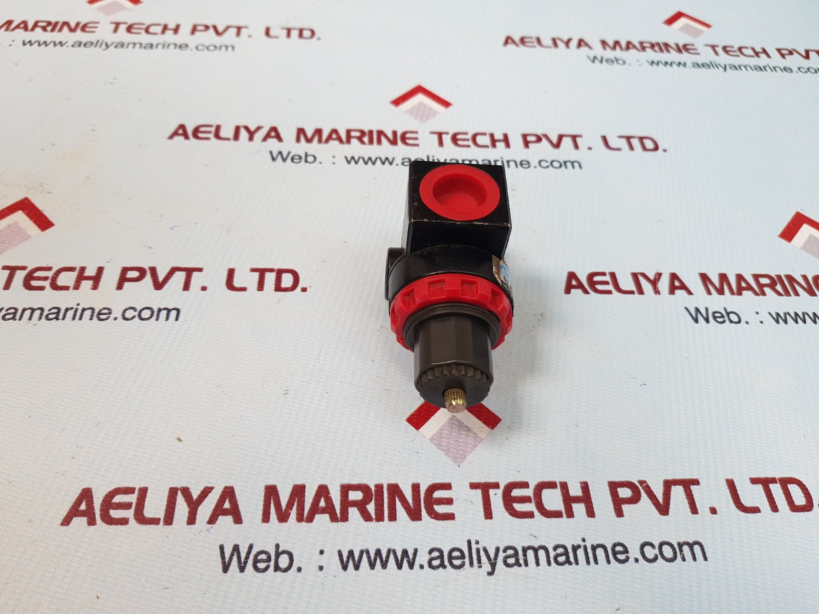 Yolon br-4000 air filter regulator and pressure reducing valve