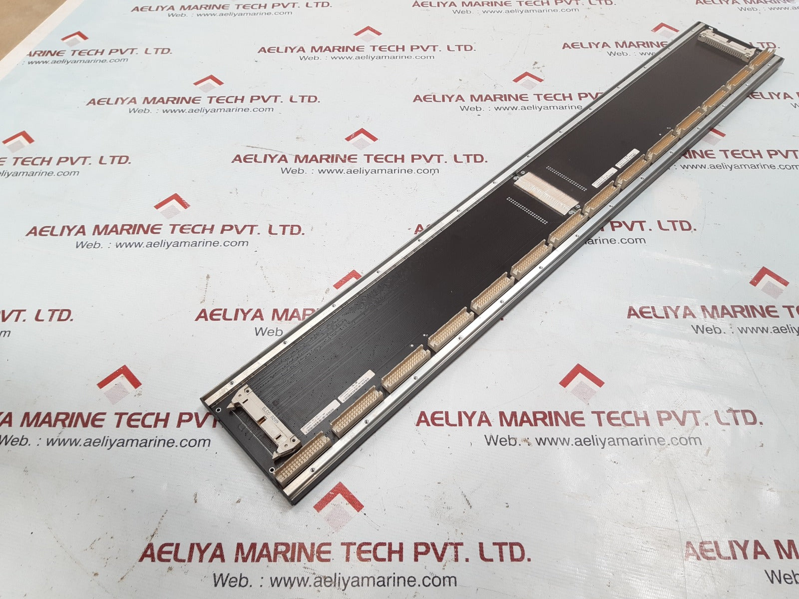 Elco 8289 backplane