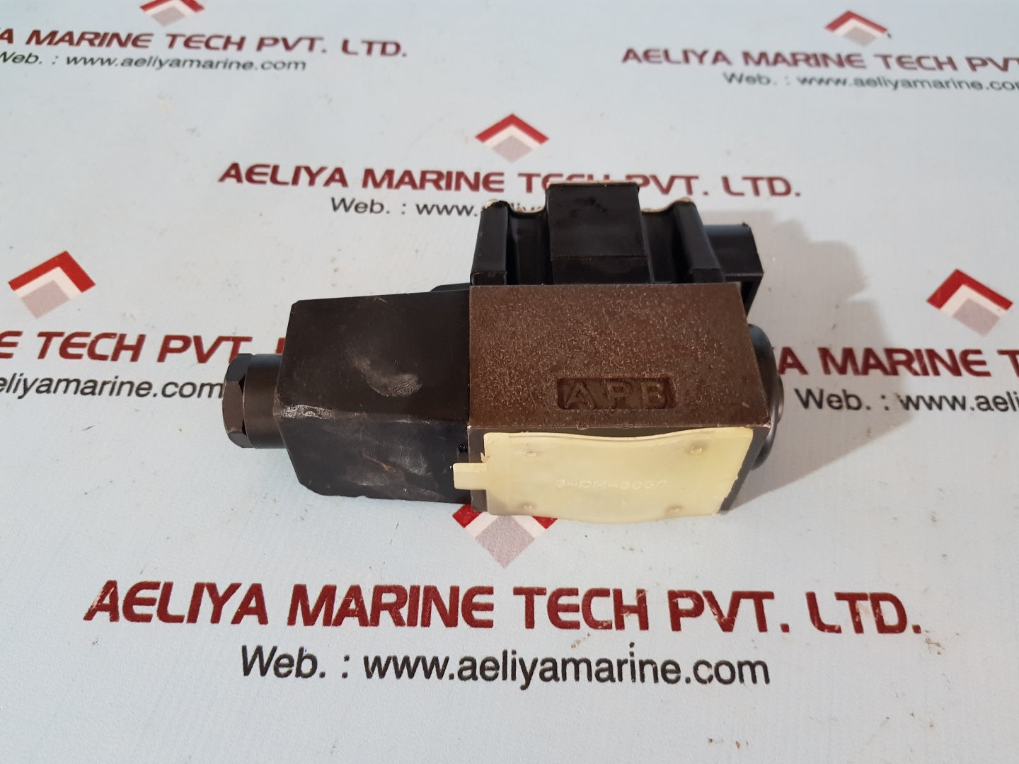 Daikin jso-g02-2bb-20 solenoid operated valve