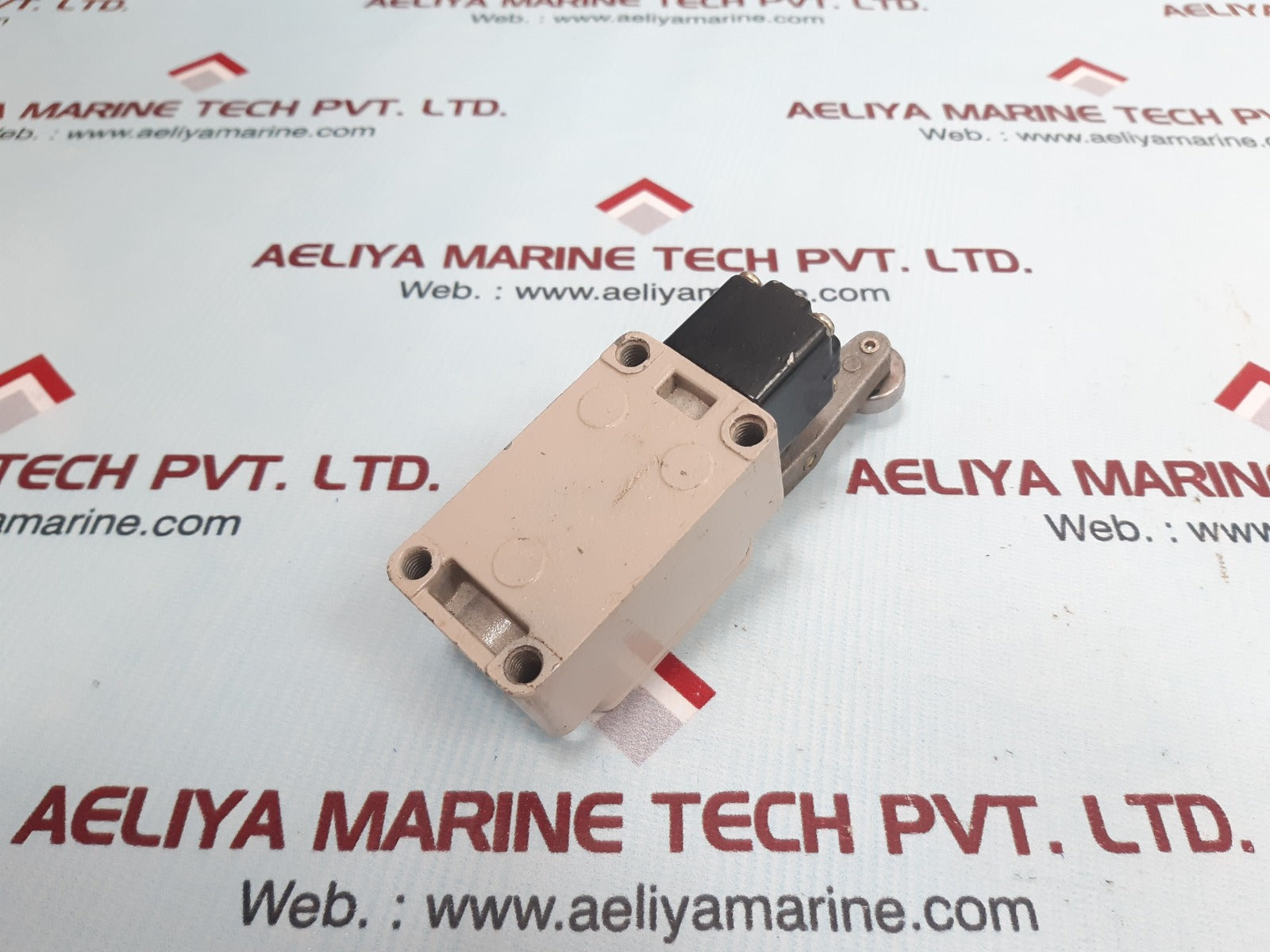 Omron wl ca2-2 limit switch