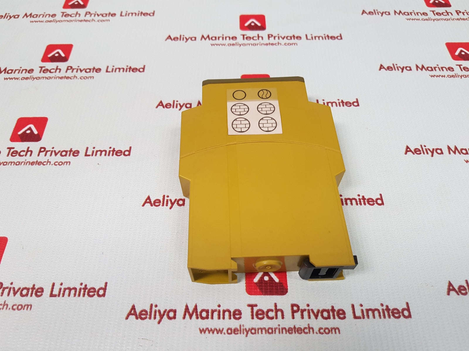 Pilz s1en s1en 50kohm 24-240vac/dc safety relay