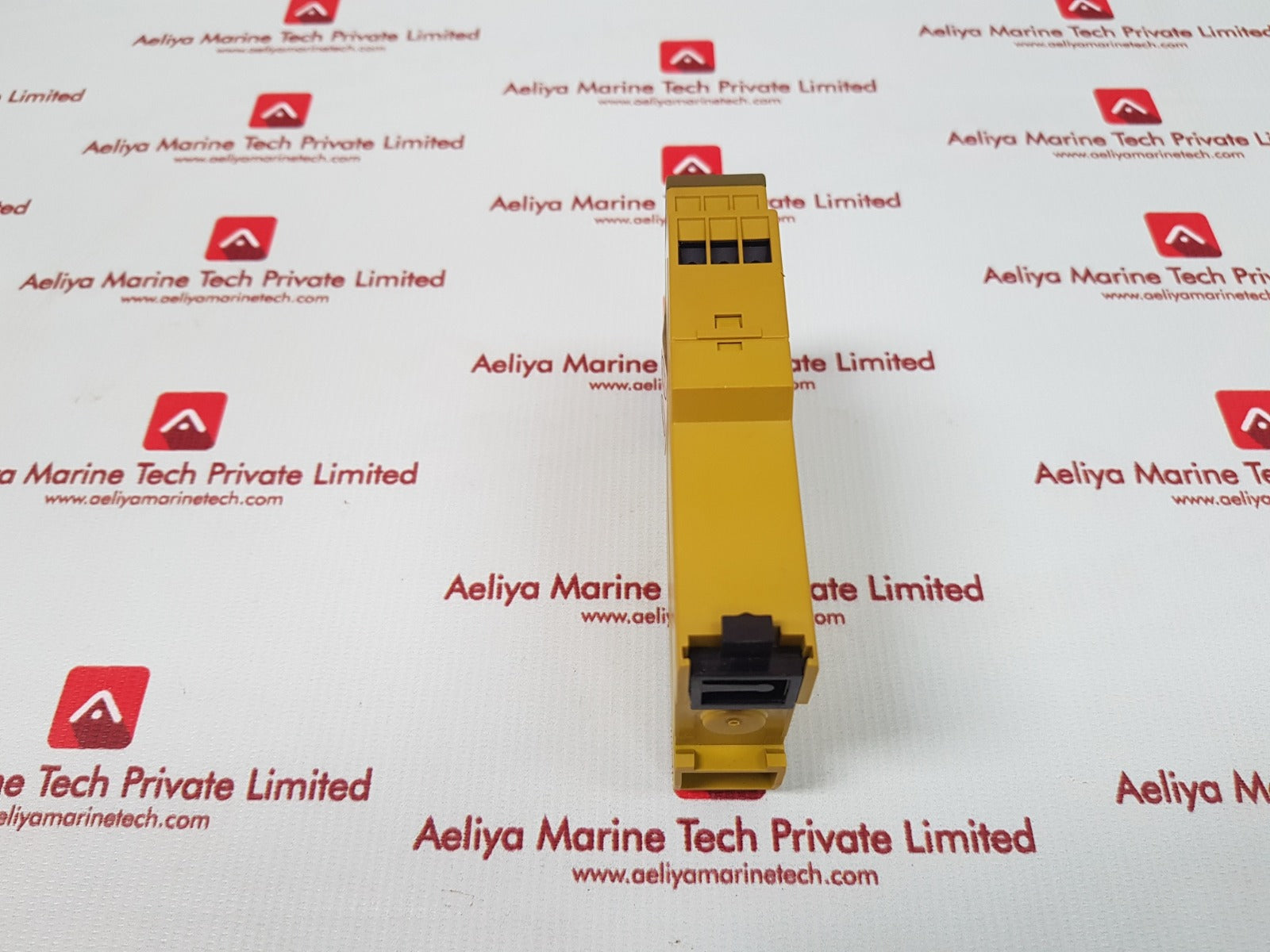 Pilz s1en s1en 50kohm 24240vac/dc safety relay Aeliya Marine Tech