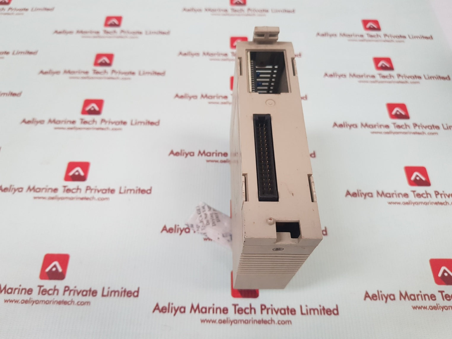 Omron c200h-ia122 input unit 100-120vac