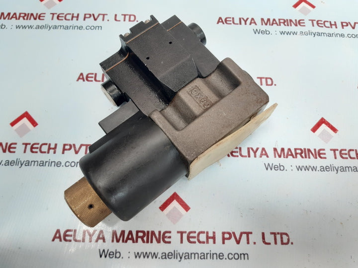 Yuken dsg-03-2b3-r100y1-5041 directional valve
