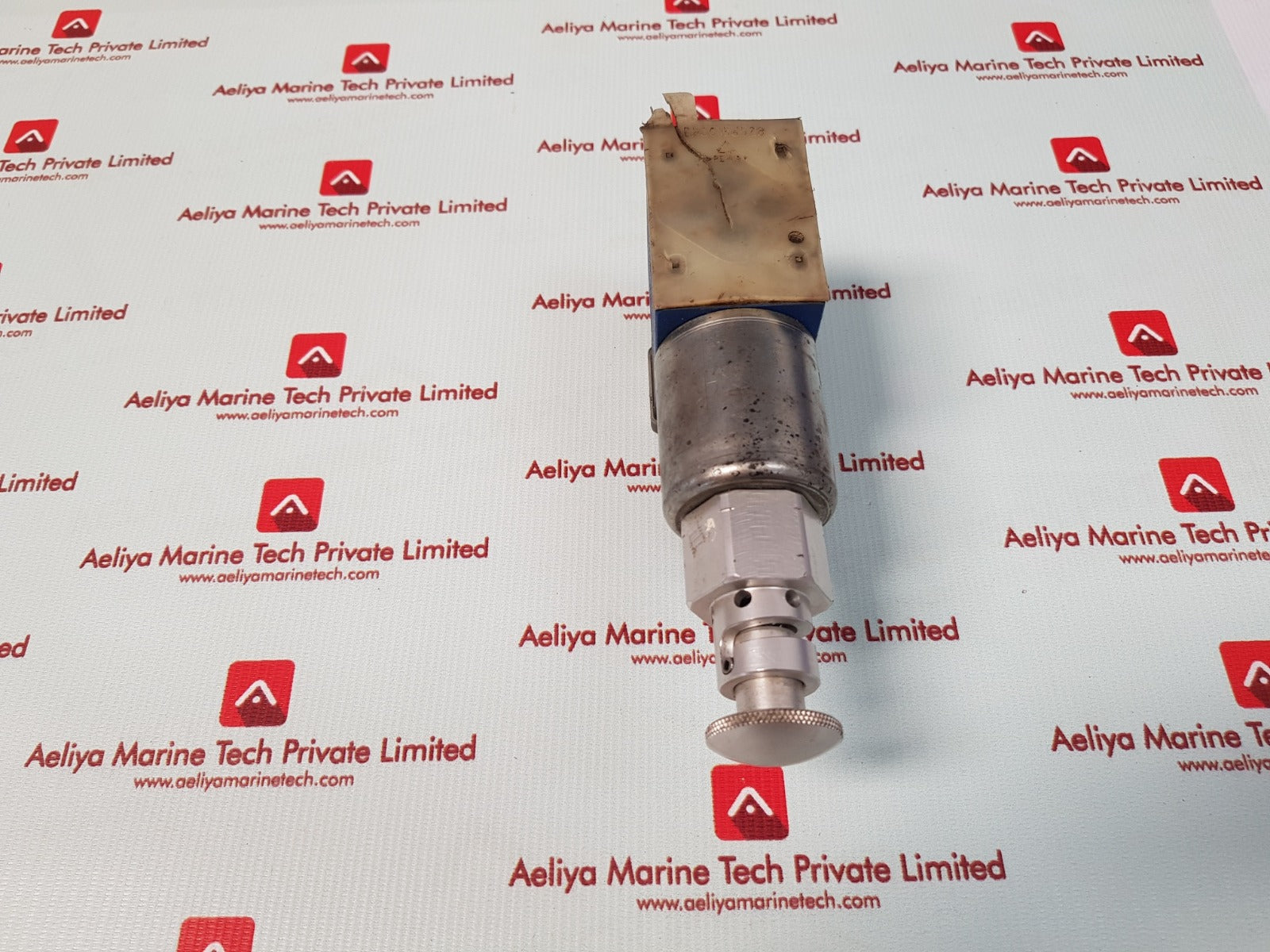 Rexroth r901176047 valve 4we6c62/ew110rn5dl