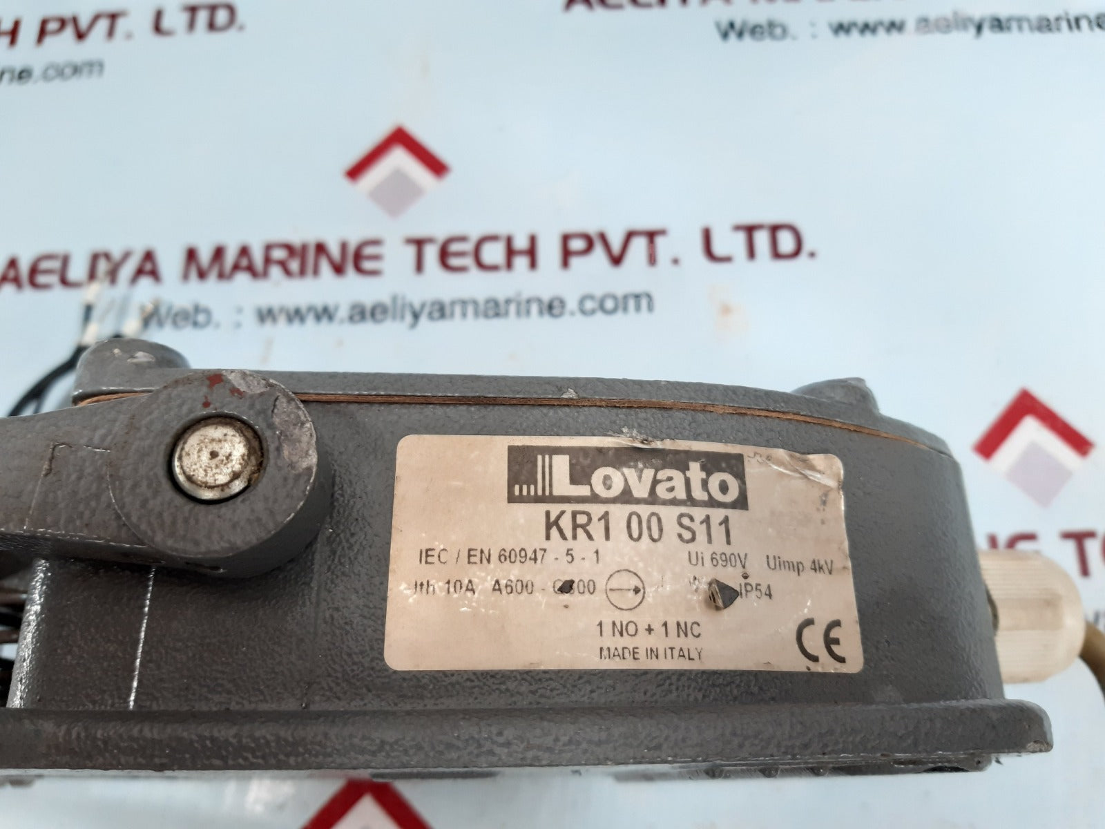Lovato kr100s11 foot switch 