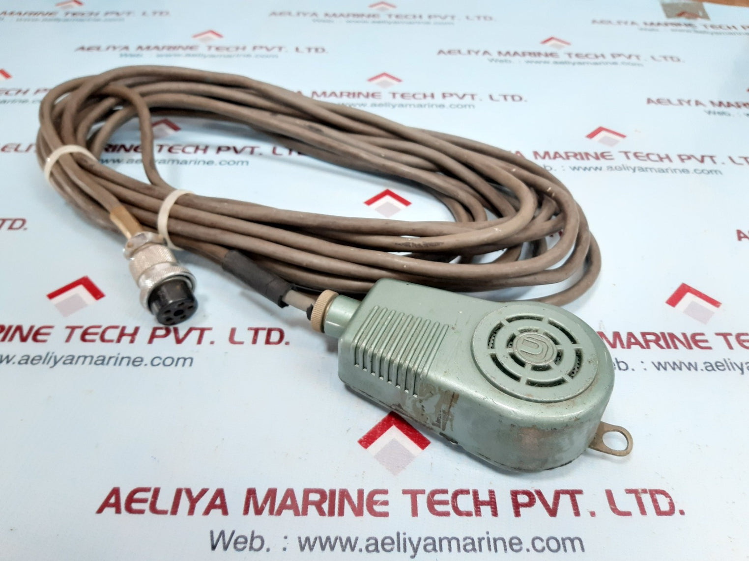 Noboru electric nvt-10 dynamic microphone