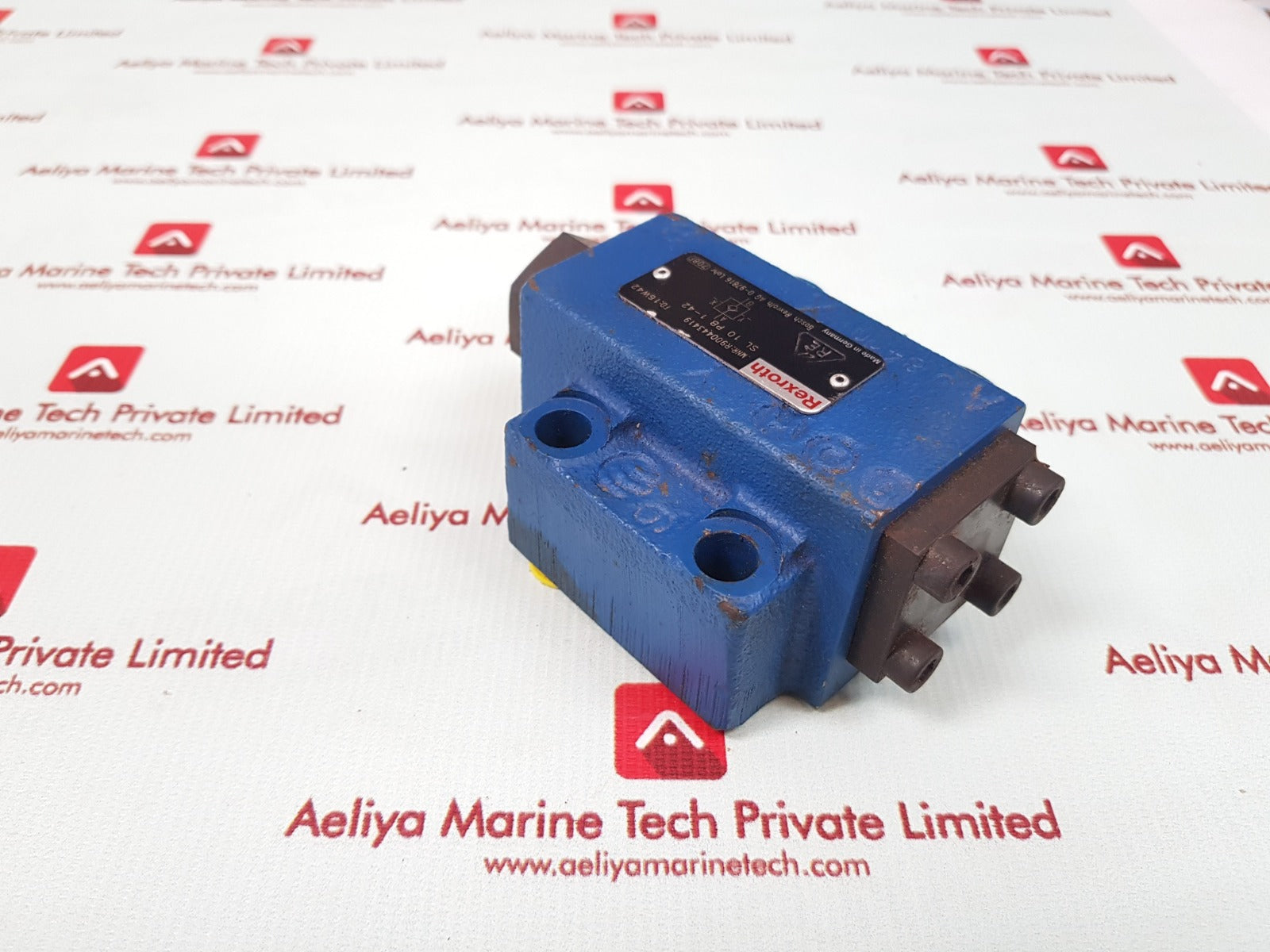 Rexroth r900443419 hydraulic check valve