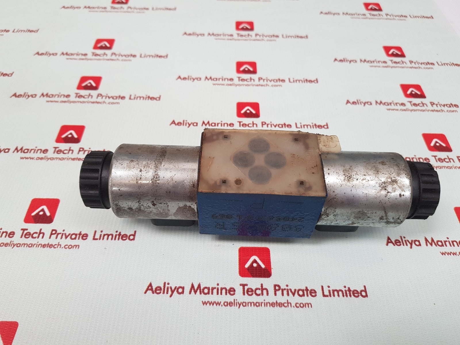R900021389 directional spool valve 808825 r