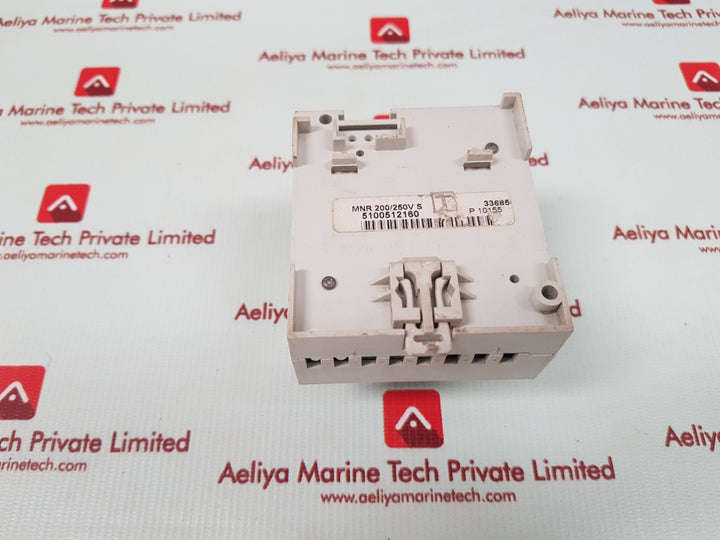 Retardateur mn Time delay unit for uvr 200/250 v