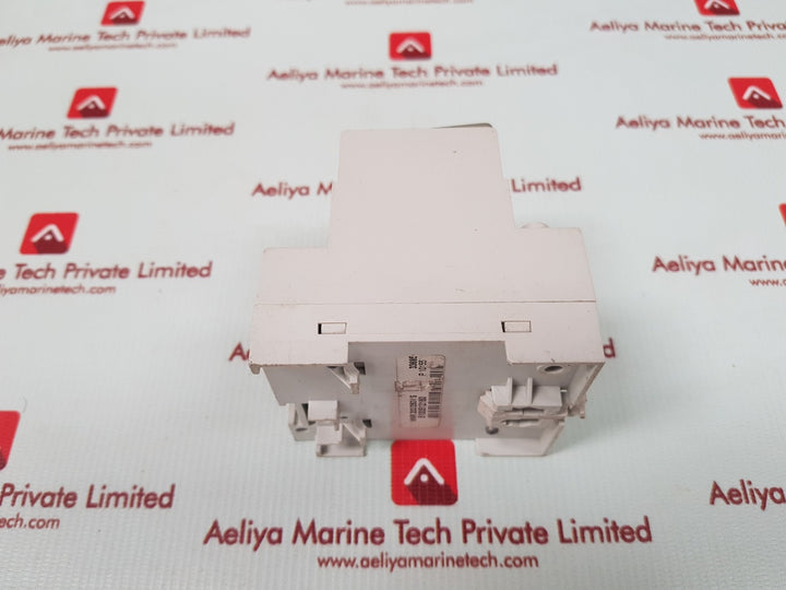 Retardateur mn Time delay unit for uvr 200/250 v