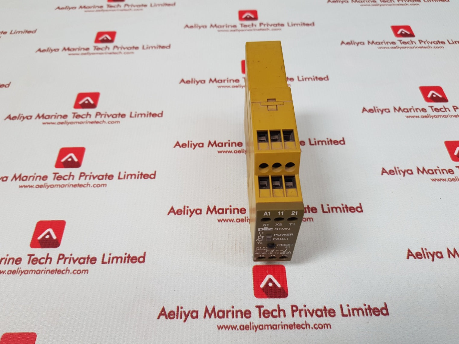 Pilz s1mn 24vac/dc 2c/o thermistor monitoring relay