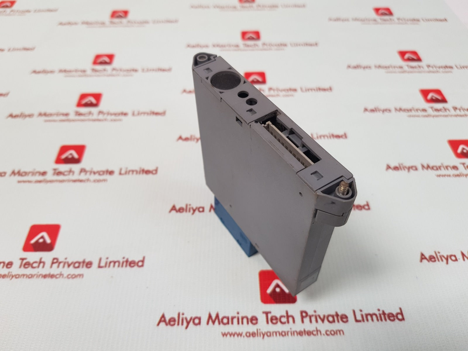 Mtl4755ac shunt-diode safety barrier