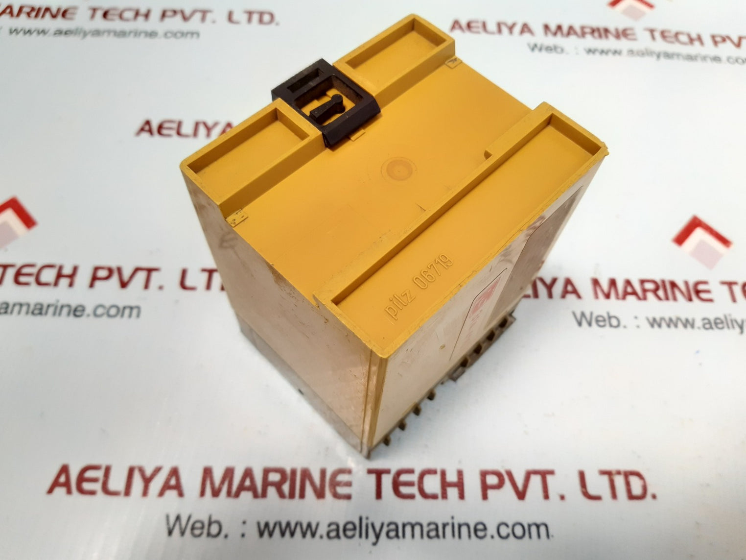 Pilz pnoz 110vac 3s 1o safty relay 474630