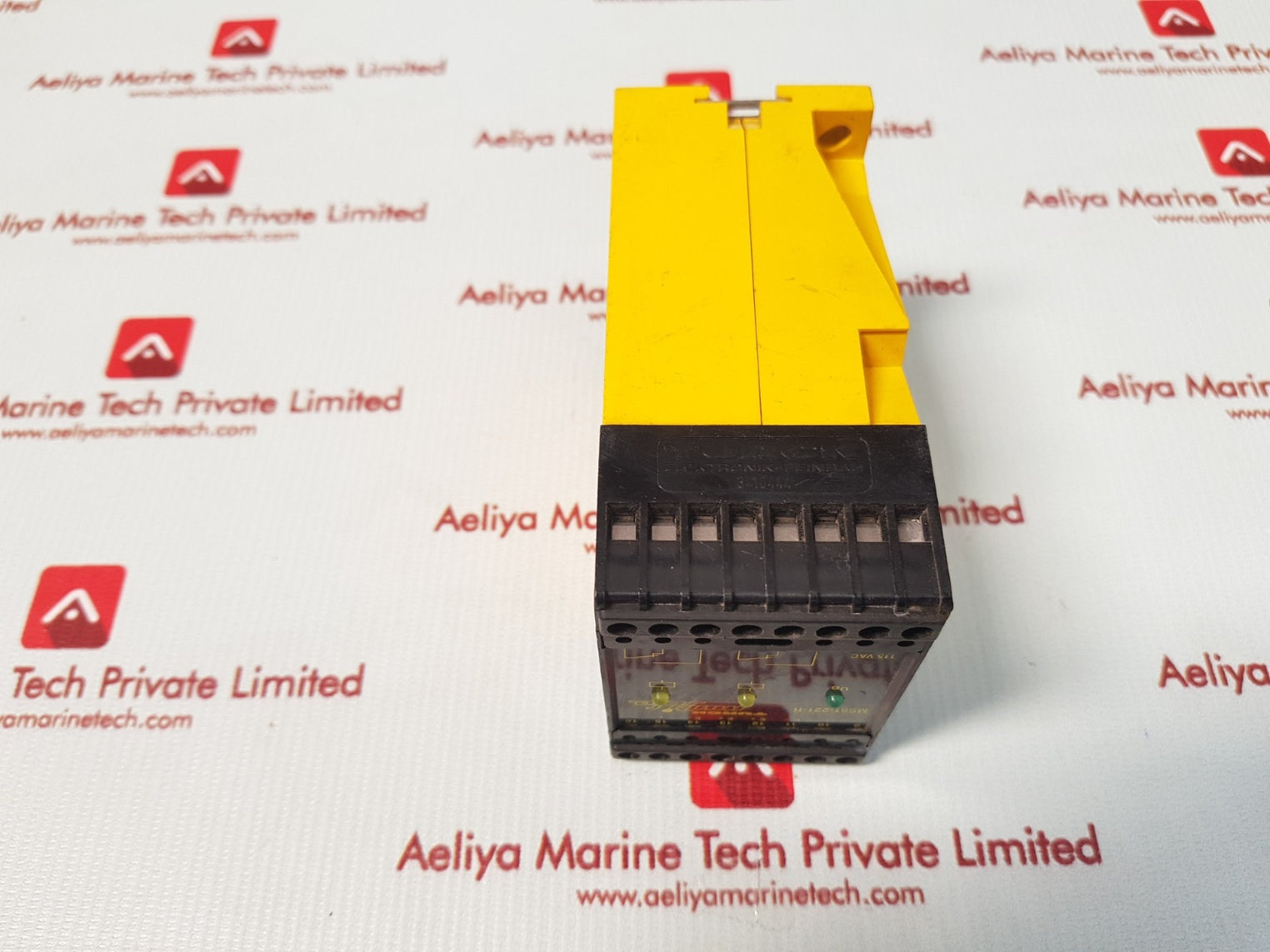 Turck ms81-221-r amplifier relay