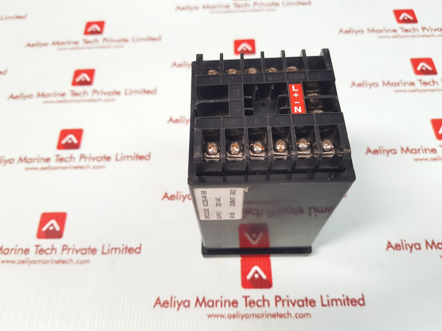 Selec xc 22b 4 digit preset counter xc22b-ar-bb