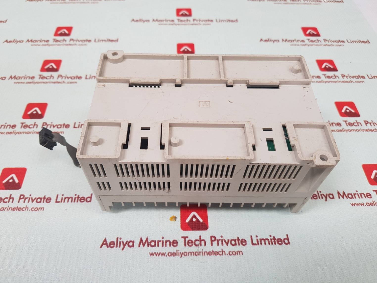 Allen-bradley bulletin 2001 nx7 nx7-20ddr-4a plc servo driver f/w: 2.42
