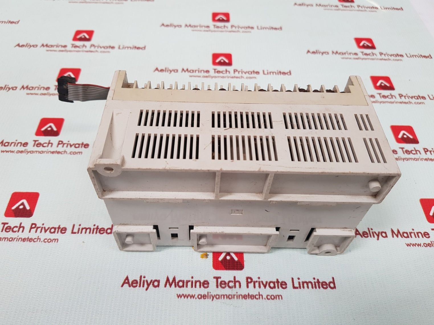 Allen-bradley bulletin 2001 nx7 nx7-20ddr-4a plc servo driver f/w: 2.42