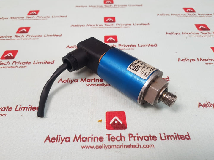Telemecanique square d xml e010u1c21 pressure transmitter 