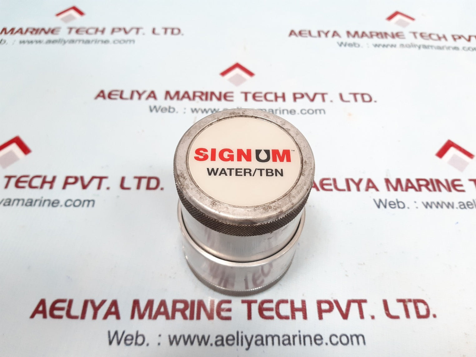 Signum water/tbn oil analysis device