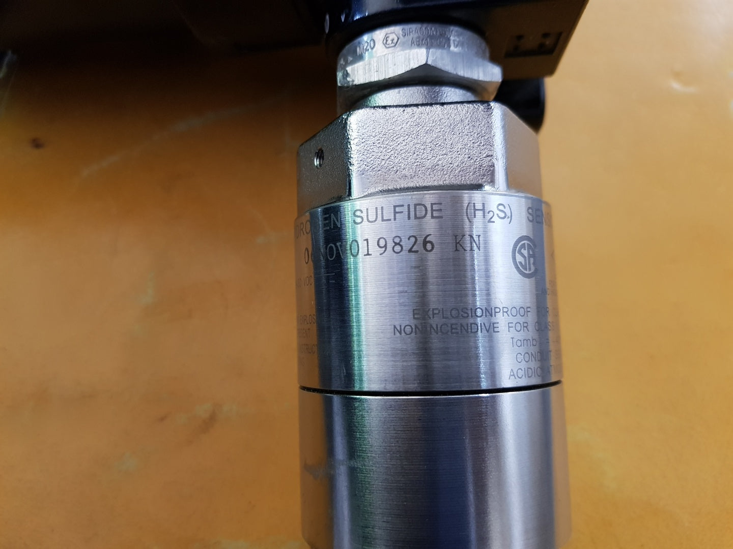 Det-tronics u9500 b2002 infiniti gas transmitter