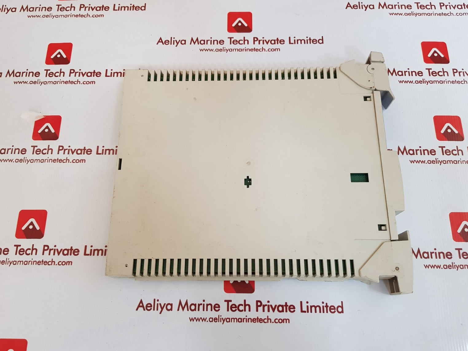 Honeywell 51304362-350 serial interface card Used