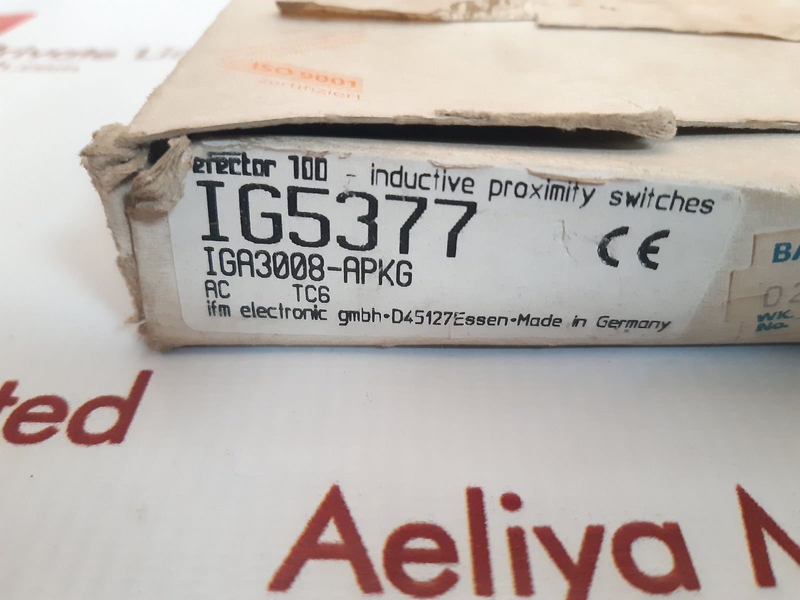 Ifm electronic iga3008-apkg proximity sensor
