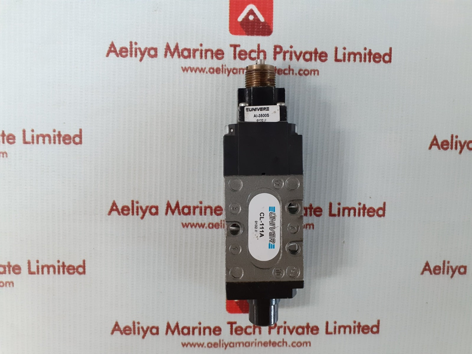 Univer cl-111a mechanical pneumatic valve used