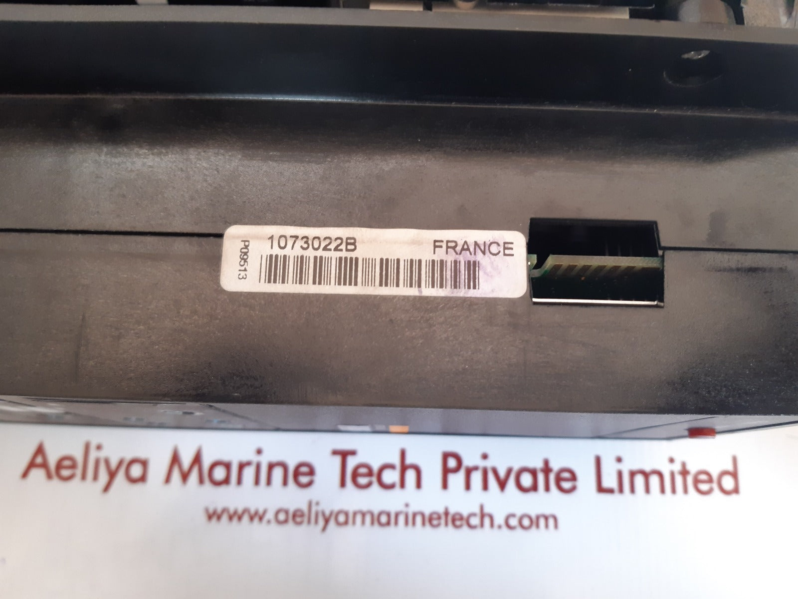 M50h1 3p  str 58u in =5000a electric trip control circuit breaker