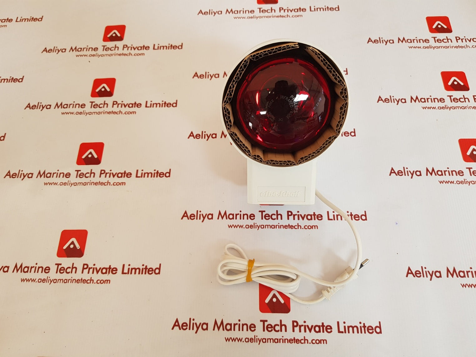 Efbe-schott infrared red lamp for effective pain relief 